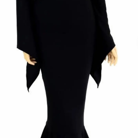 Morticia V-Neck Gown in Black Zen with Long Pixie Sleeves and Puddle Train + Wig - Picture 4 of 6